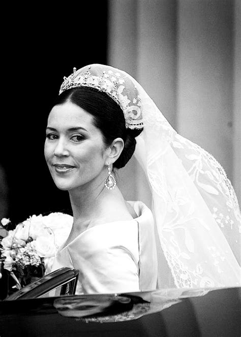 Crown Princess Mary on her weddingday 2004 Famous Wedding Dresses ...