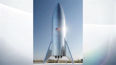 SpaceX boss Elon Musk reveals new rocket prototype 'Starship'