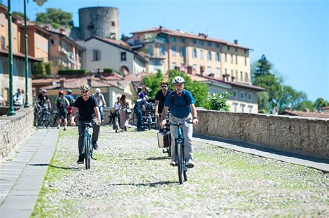 Ancma Boom Dellelettrico Per La Mobilit Urbana