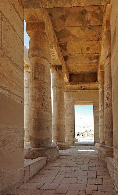 Salle Astronomique Thebes Louxor Net Ramesseum Second Pylo Flickr