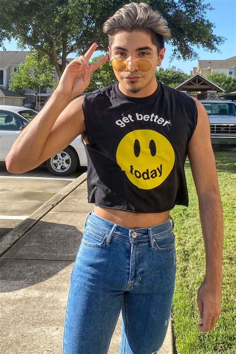 Pin On Normalize Male Crop Tops 2020