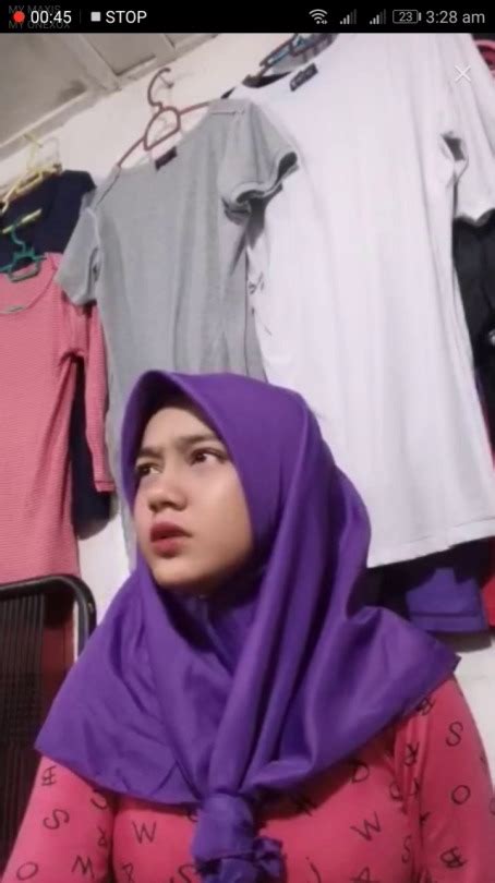 Tudung Tetek Besar Tumbex