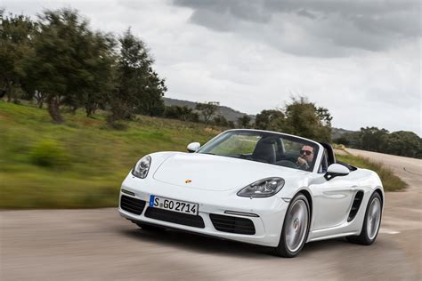 2017 Porsche 718 Boxster Fully Revealed With Turbo Flat Four Engines