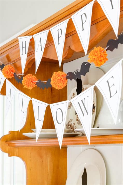 Bat Cutouts Printable Decor Paper Bats Wall Hangings Halloween DIY Bats ...