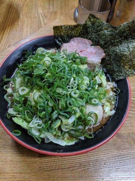 『全部乗せラーメン』麺家 紫極のレビュー ラーメンデータベース