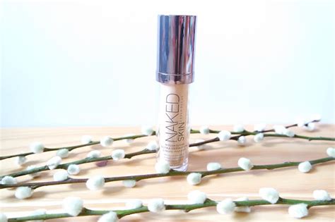 Urban Decay Le Fond De Teint Naked Skin