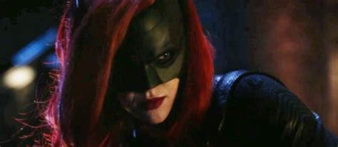 The Cw Orders Batwoman Pilot To Series