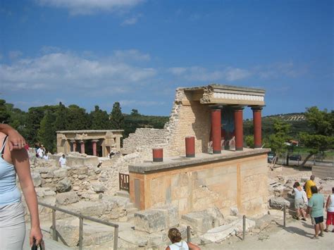 Palais De Knossos Photo From Knossos In Heraklion Greece