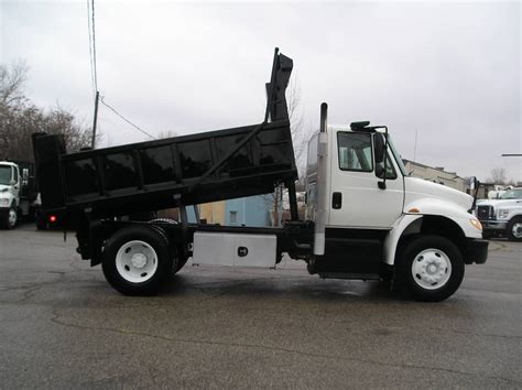 2015 International 4300 Dump Truck