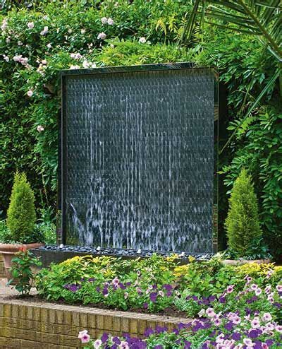 Outdoor modern water wall feature Modern Water Feature, Water Feature Wall, Outdoor Water ...