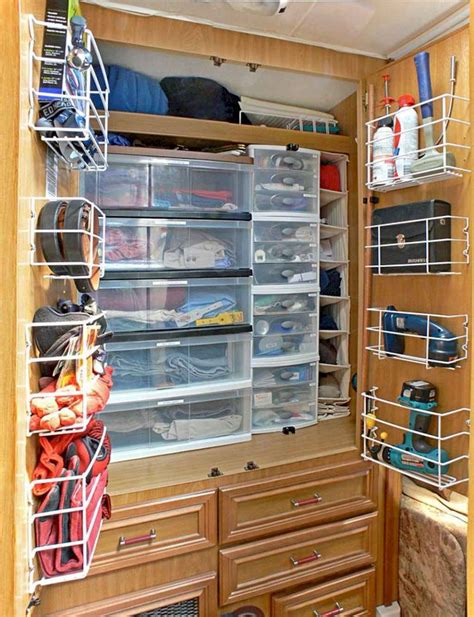 50 Fabulous Rv Living 5th Wheels Organization Decor Ideas