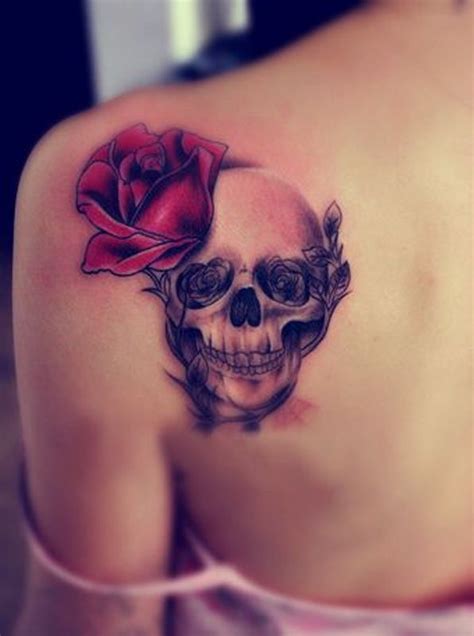 Skull Rose Tattoo Pretty Skull Tattoos Skull Tattoo Design Skull