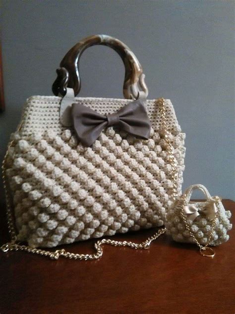 Pin By Bego A Mesones On Bolsos Y Carteras Crochet Trapillo Bag