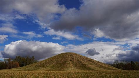 Ohios Hopewell Ceremonial Earthworks Designated As Heritage Site