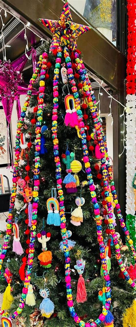 Thatched Palm Mexican Christmas Decorations Christmas Tree Themes