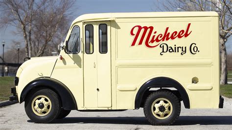 1953 Divco Milk Truck K70 Fall Premier 2022