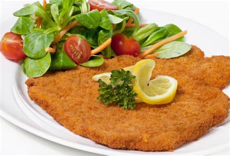 Schnitzel Vienés escalope Foto de archivo Imagen de filete listo