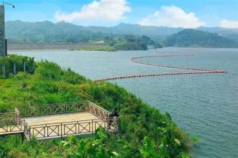 Waduk Jatigede Bendungan Terbesar Yang Jadi Tempat Rekreasi