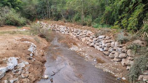 Obras De Parceiros Ajudam Prefeitura De Taubat Em Estradas Da Zona