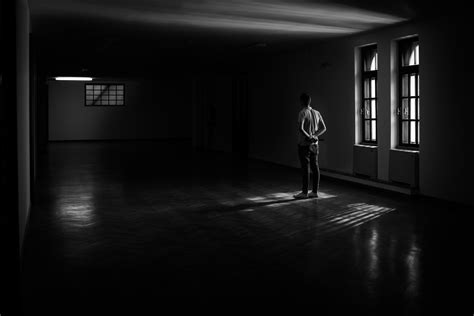10 Dangerous Writing Mistakes That Kill Your Credibility