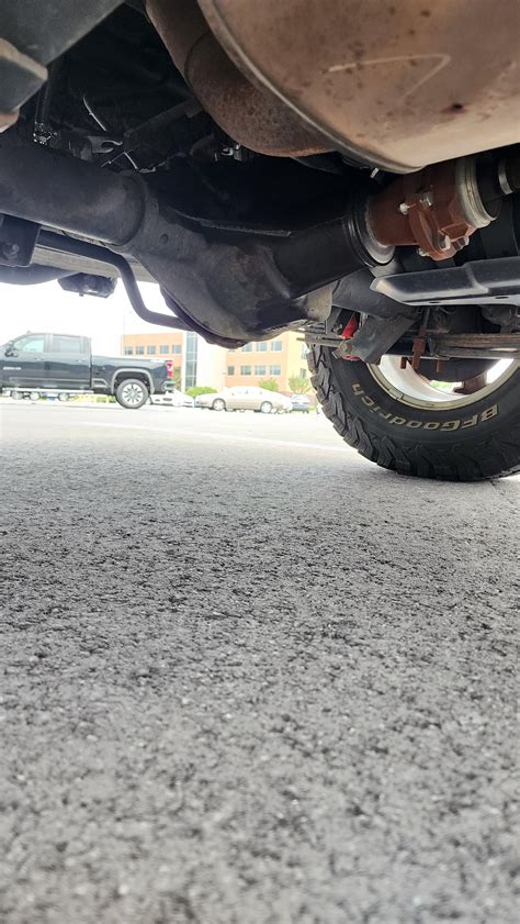 Leak from rear differential. Cause? | Scrolller