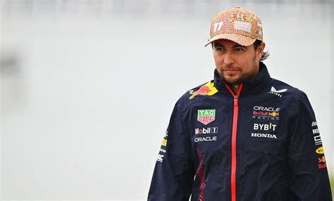 Checo Pérez lanza reclamo a Red Bull porque tuvo problemas con su