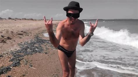 Earl Dances Naked On The Beach Gay Man Porn Feat Earl Smile XHamster