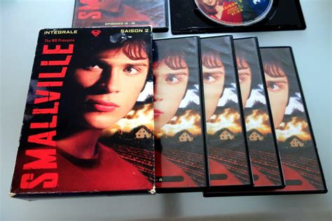 Amazon co jp Smallville L intégrale saison 2 Coffret 6 DVD DVD