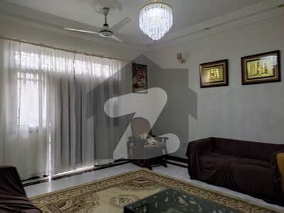 Sq Yards West Open Portion For Rent In Gulistan E Johar Block