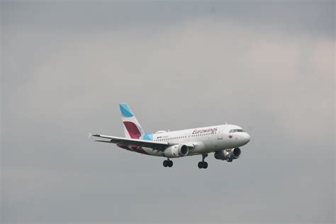 D AGWU Eurowings A319 D AGWU Airbus A319 132 Eurowings Bui Flickr