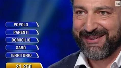 Marco chi è il nuovo campione de LEredità Ha 32 anni lavora come