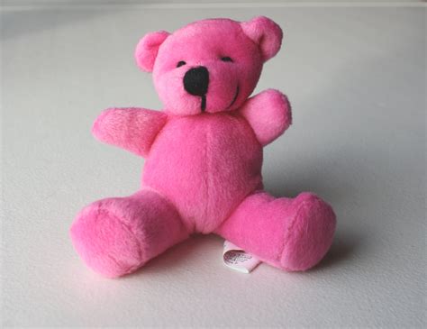 🔥 [50+] Pink Teddy Bear Wallpapers | WallpaperSafari