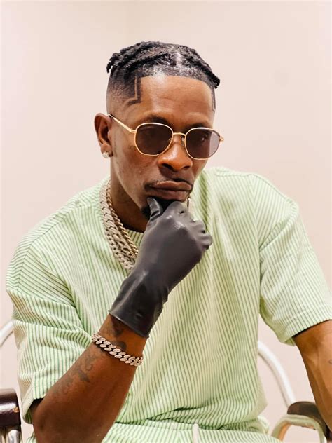Shatta Wale stuns in new look [Photos] - Adomonline.com
