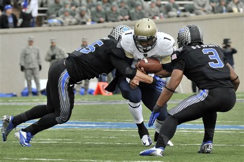 DVIDS - Images - Air Force vs. Navy football [Image 4 of 21]