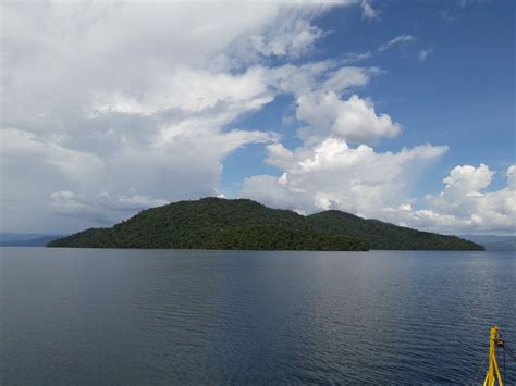 Danau Towuti Desa Tokalimbo