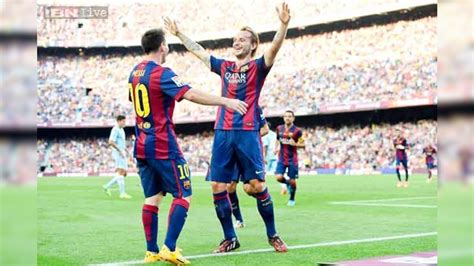 Lionel Messi Reaches 400th Goal Barcelona Rout Granada 6 0 News18