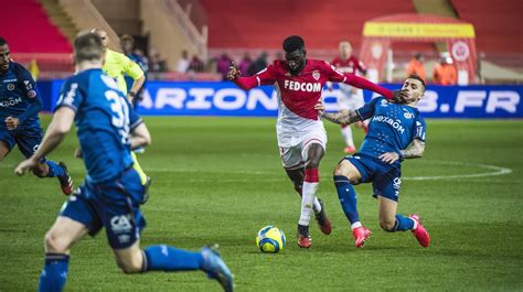 LAS Monaco Laisse Encore Filer Des Points