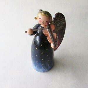 Vintage Erzgebirge East Germany Wendt And K Hn Expertic Wood Angel