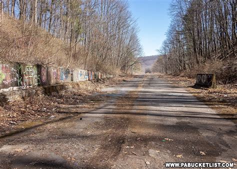 Exploring The Abandoned Pennsylvania Turnpike