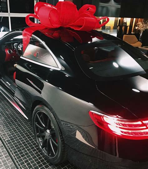 Машина с бантиком - 59 фото