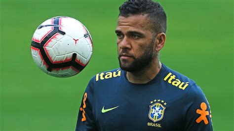 Mercato Un Nouveau Club Pour Dani Alves Le10sport