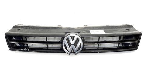 Grila Bara Fata Centrala Sus Cu Sigla Vw Polo 6R Id 551487 82265694