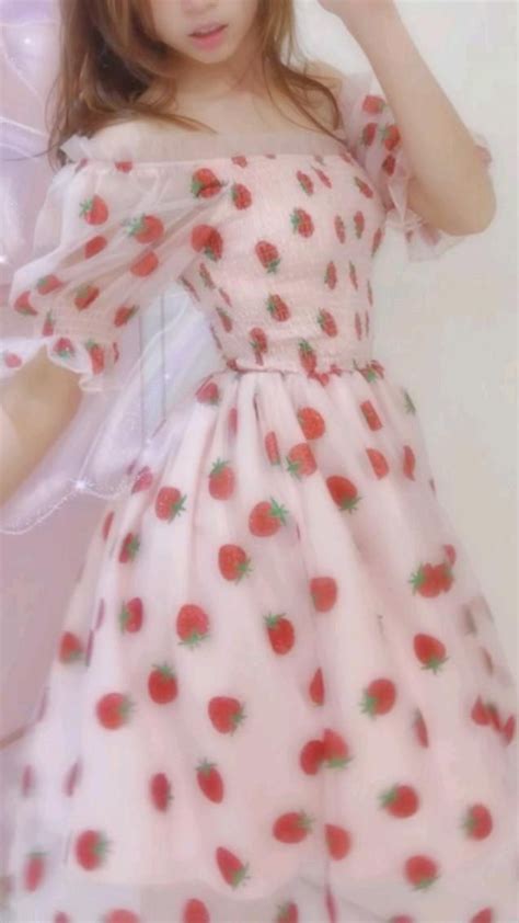 Hello Strawberry Lovers Like Me Cute Outfits Strawberry Clothing