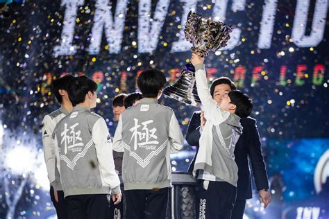 Times campeões do mundial de LoL Worlds ATUALIZADO Mais Esports