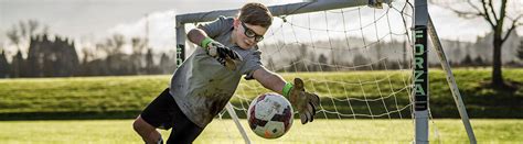 How to Choose Youth Prescription Sports Glasses for Soccer | RX Safety