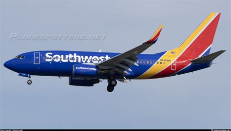 N236WN Southwest Airlines Boeing 737 7H4 WL Photo By Demo Borstell