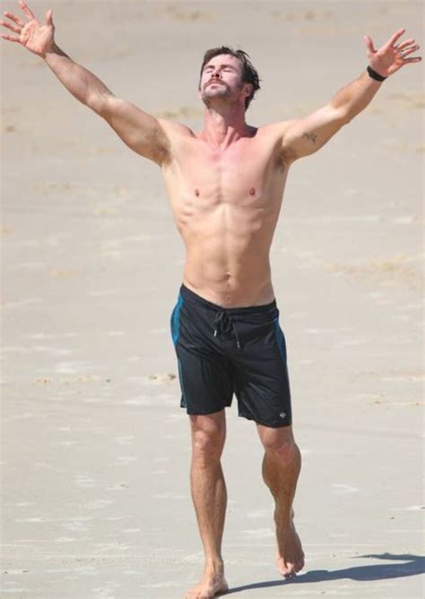 Chris Hemsworth Physique Celebrity Body Type One Bt1 Male Fellow One Research