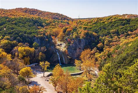 12 Top Places To Visit In Oklahoma This Fall WorldAtlas