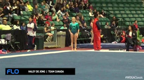 Haley De Jong Floor Canada Woga Classic