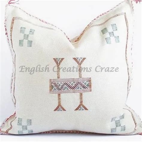 Printed White Silk Cushion Covers Shape Square Size 65x65 Cm At Rs